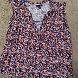 Floral Pullover Shirt